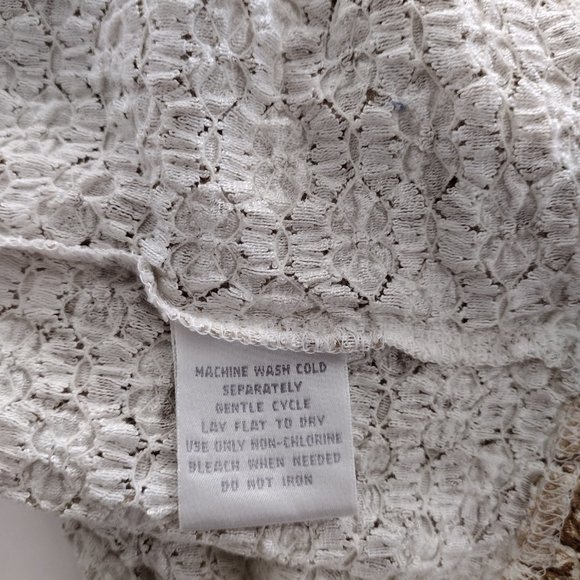 Worthington Tan Floral Popcorn Textured Stretch Short Sleeved Blouse 1X - Picture 9 of 9